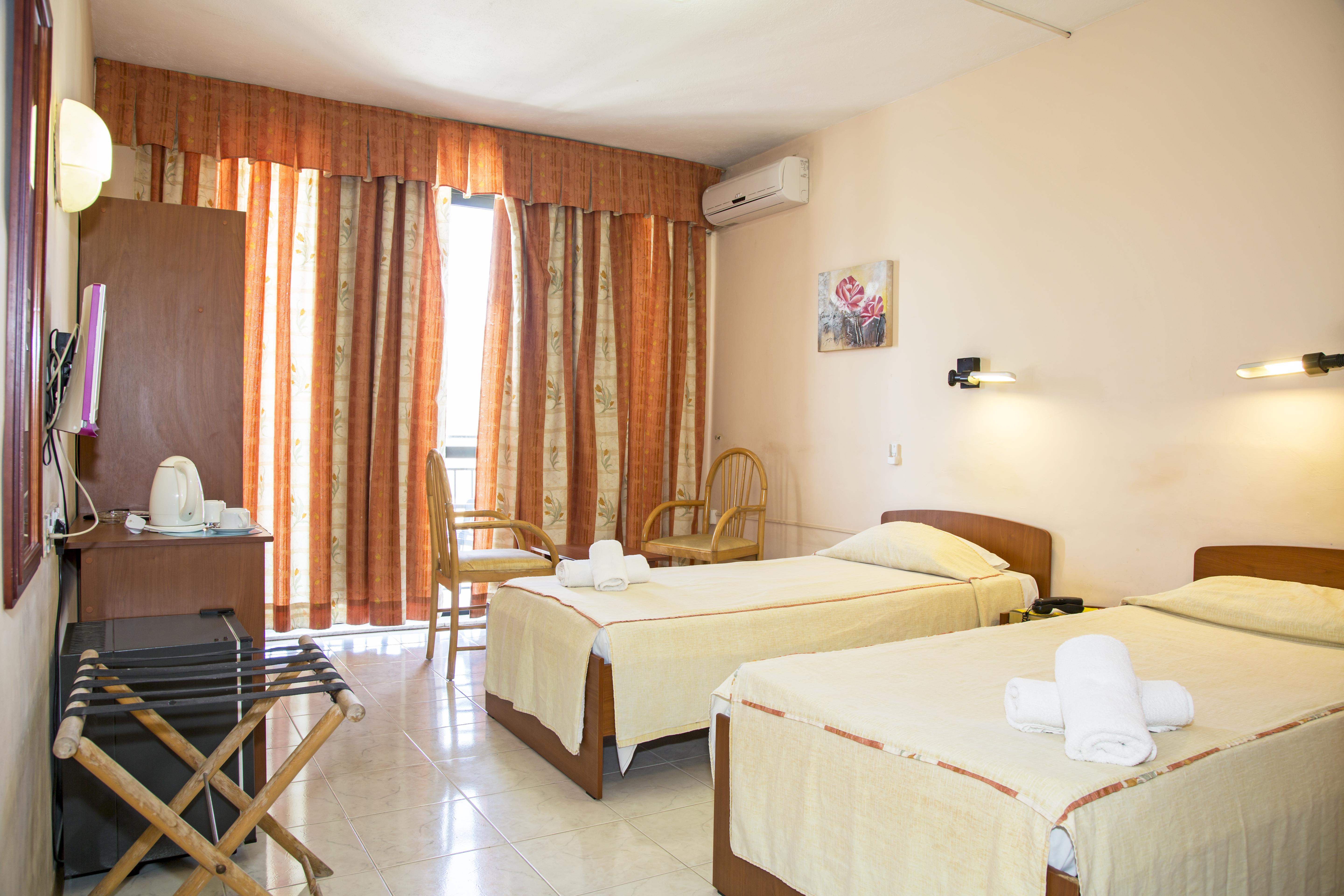 Relax Inn Hotel St. Paul's Bay Exterior foto
